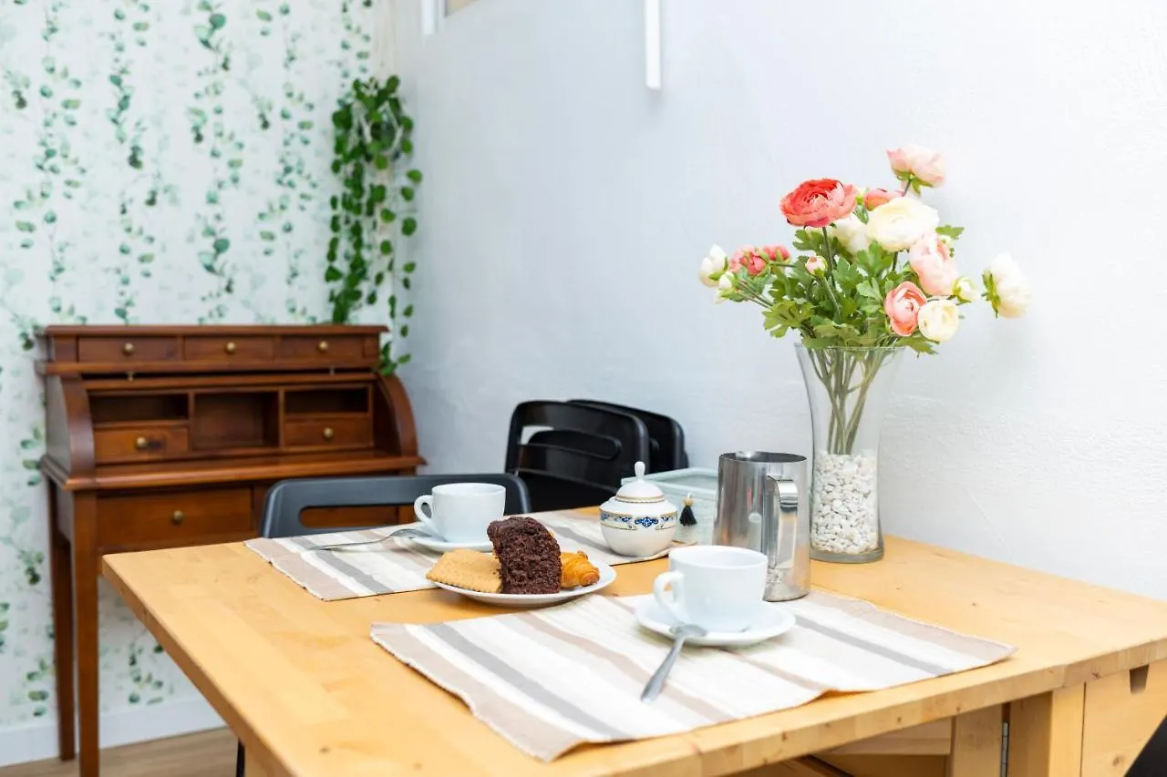 Apartamento Rauda 51 B, Granada 0*,  Spain